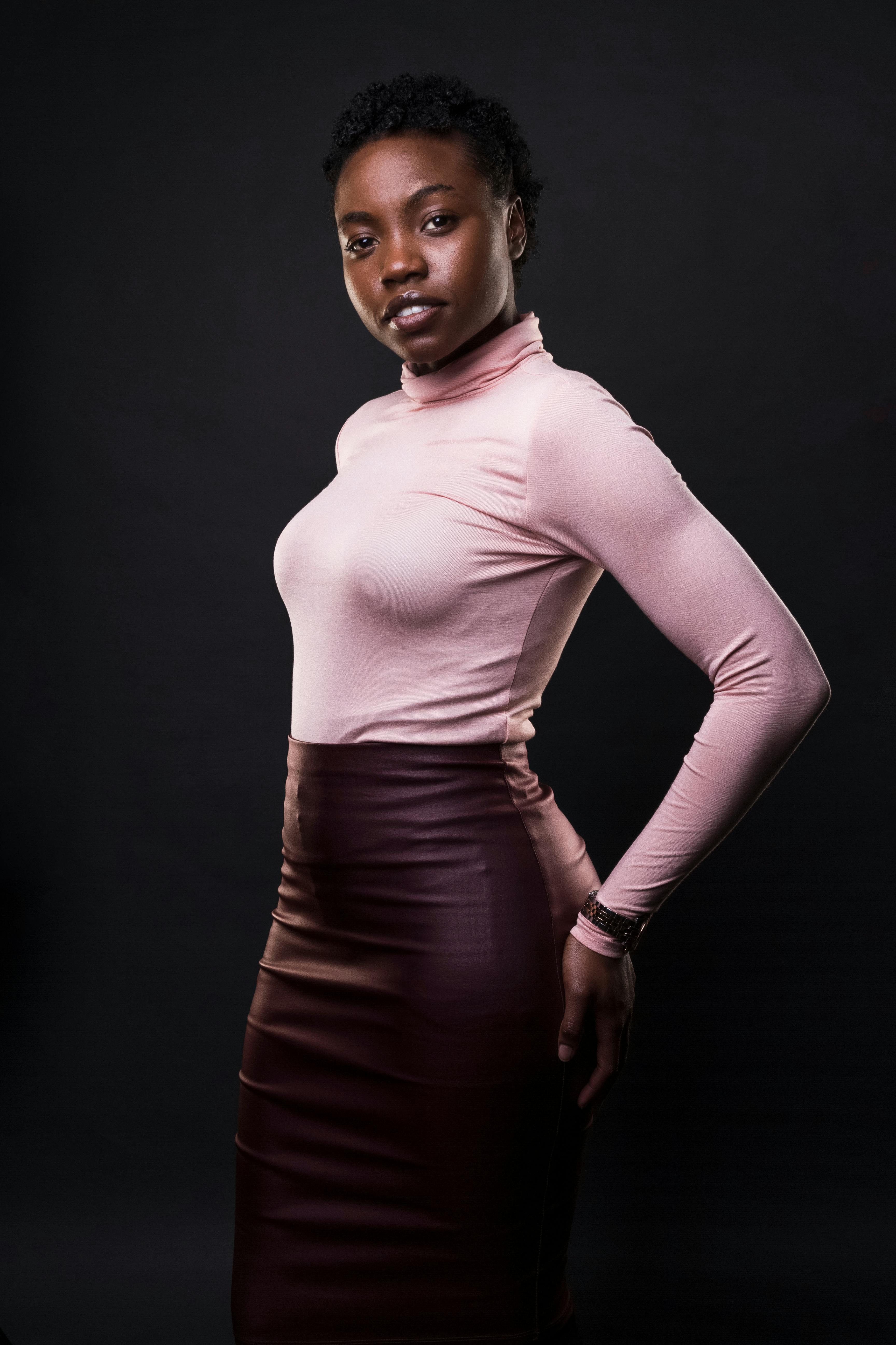 日常穿搭场景图，用于理解版型与尺码差异